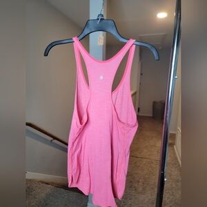 🍋 Lululemon Pink Tank ~Size 4 (PTP 16")